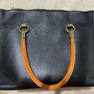 Valentina leather purse
